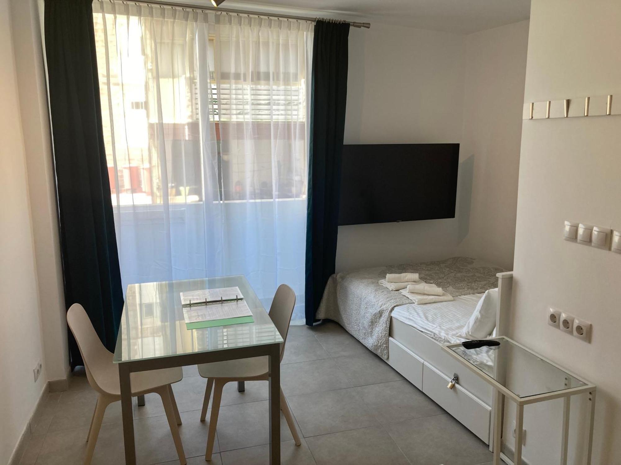 Studio With Small Balcony Las Palmas de Gran Canaria Exterior photo